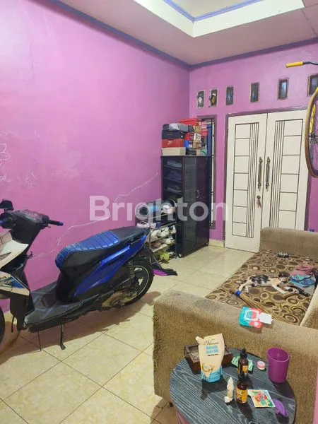 image RUMAH TERMURAH TYPE 80/70 DI CIPUTAT STRATEGIS DEKAT RS, UNPAM, DAN PASAR (4)