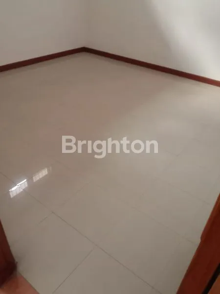 image RUMAH CANTIK 2 LANTAI DI MARGONDA DEPOK, LT 240M² (6)