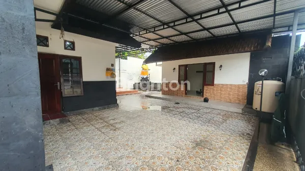 image RUMAH 2 KAMAR+1 KAMAR/RUANG USAHA DI PEMOGAN, DENPASAR  (2)