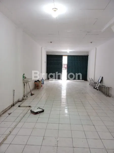 image RUKO MODERN  CIPONDOH COCOK UNTUK TEMPAT USAHA ATAU KANTOR (5)
