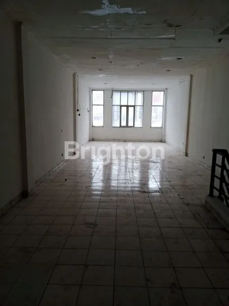 image RUKO MODERN  CIPONDOH COCOK UNTUK TEMPAT USAHA ATAU KANTOR (6)