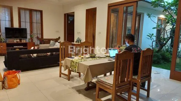 image RUMAH STRATEGIS – TANAH KUSIR, KEBAYORAN LAMA UTARA (4)