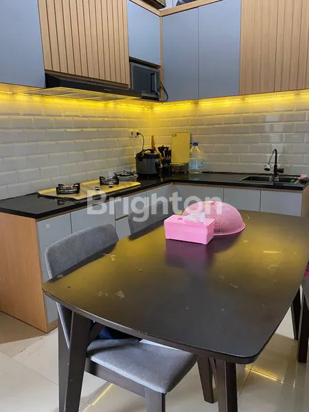 image RUMAH MODEREN TOWNHOUSE CINERE, SHM. (5)