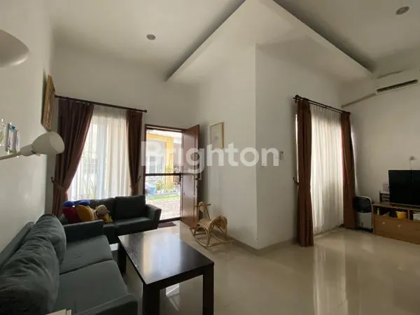 image RUMAH MODEREN TOWNHOUSE CINERE, SHM. (3)