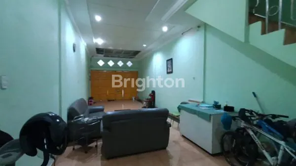 image RUKO 3½ LANTAI SIAP HUNI DI MEDAN AREA SELATAN (2)