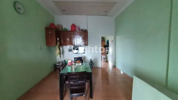 image RUKO 3½ LANTAI SIAP HUNI DI MEDAN AREA SELATAN (5)