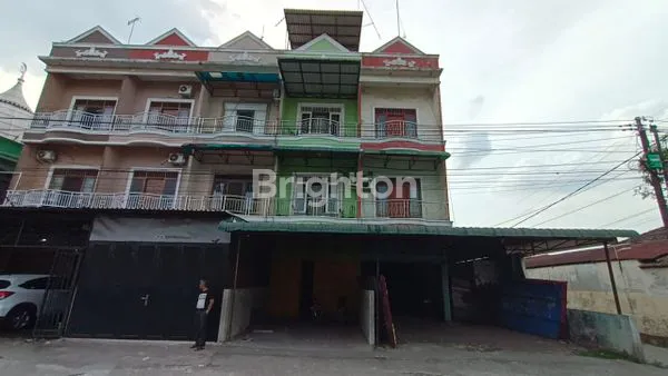 image RUKO 3½ LANTAI SIAP HUNI DI MEDAN AREA SELATAN (1)
