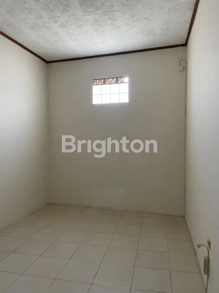 image RUMAH STRATEGIS PADASUKA RAYA – HUNIAN SEKALIGUS TEMPAT USAHA, LANGKA! (5)