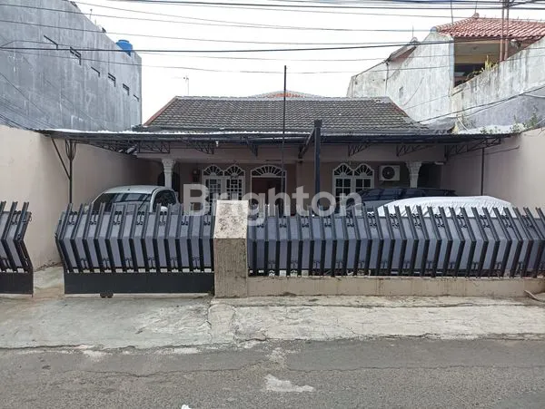 RUMAH TEBET LT 150M², 2 AKSES MOBIL, LOKASI STRATEGIS