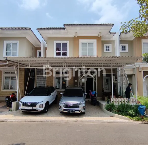 image RUMAH CANTIK 2 LANTAI DI CLUSTER TRIMEZIA GADING SERPONG (1)