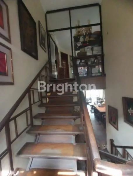 image RUMAH NYAMAN DAN BESAR DI KELAPA GADING  (5)