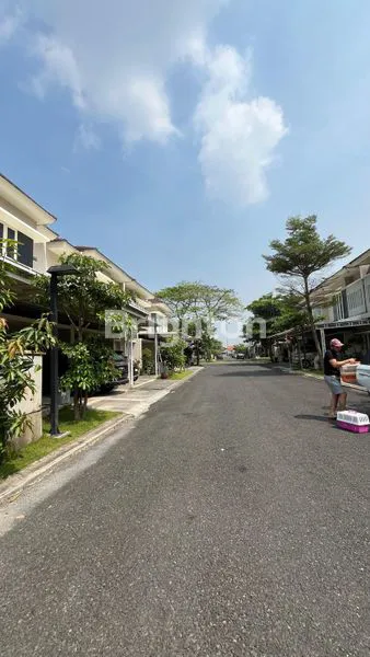 image RUMAH MEWAH LT 96 LB 140 DI KAHURIPAN NIRWANA SIDOARJO (2)