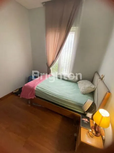 image RUMAH MEWAH LT 96 LB 140 DI KAHURIPAN NIRWANA SIDOARJO (7)