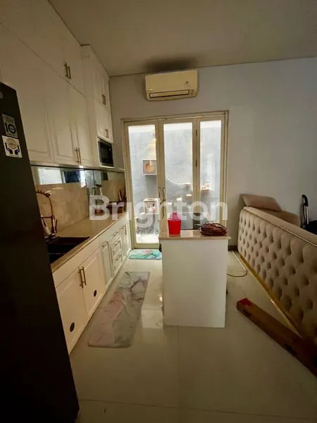 image RUMAH MEWAH LT 96 LB 140 DI KAHURIPAN NIRWANA SIDOARJO (3)