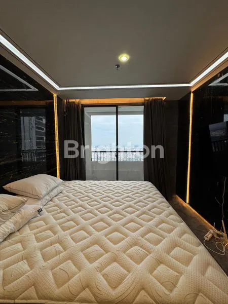 JUAL CEPAT / DISEWAKAN ! GRAND STUDIO 32 M² – COLLINS TOWER HYDE | FULL MARMER | SMART LIVING | PREMIUM UNIT