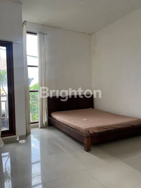 image HUNIAN STRATEGIS 3 KT DEKAT PLAZA RENON, FULLY FURNISHED (6)