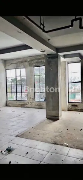 image DISEWAKAN RUKO GANDENG PREMIUM (6)