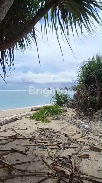 image TANAH EKSKLUSIF DI PANTAI SERENTING, DEKAT SIRKUIT MANDALIKA (3)