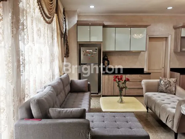 image RUMAH SIAP HUNI, 3 KT & GARASI LUAS DI JAKARTA SELATAN (5)