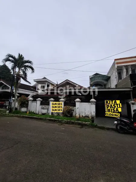 image SEMI FURNISHED, LOKASI NYAMAN UNTUK TINGGAL (1)