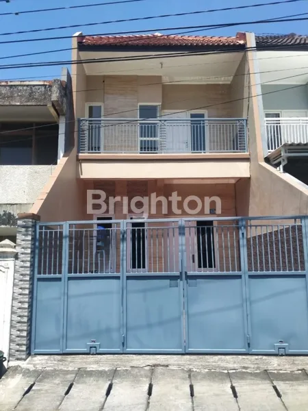 image RUMAH 2 LANTAI 110M2 DI LEBAK ARUM, SURABAYA, SHM (1)