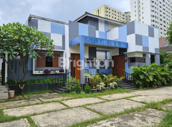 image JUAL RUMAH MEWAH LT 697M² DI SERUA, CIPUTAT HARGA NEGO SAMPAI DEAL (1)