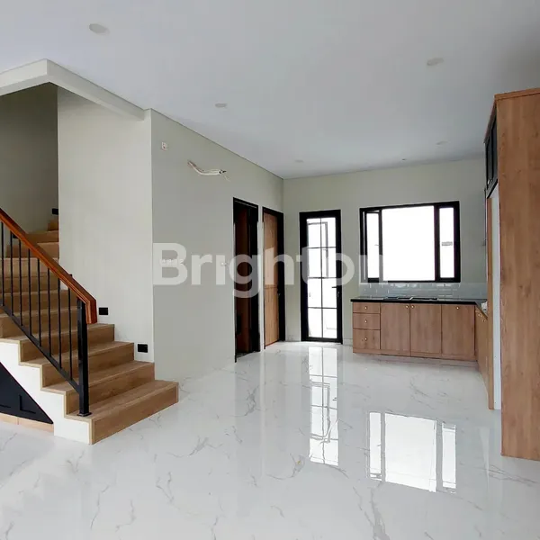 image RUMAH BARU NYAMAN DALAM CLUSTER DI JAGAKARSA JAKSEL (3)