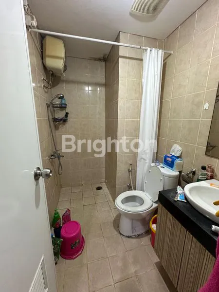 image APARTEMEN 2 BEDROOM DI GREEN LAKE SUNTER JAKARTA UTARA (7)