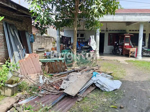 image  DI JUAL TANAH BESERTA 3 RUMAH (8)