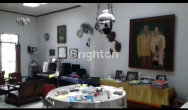 image RUMAH BESAR PLUS   KOS AKTIF 15 KAMAR DI AMPERA RAYA - JAKSEL, PARKIR 10 MOBIL (4)