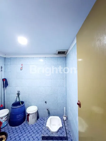 image MURAH JUAL CEPAT !! RUMAH 2 LANTAI LEBAR 6 DI PADEMANGAN TIMUR (4)