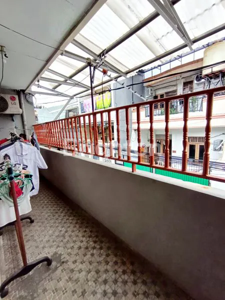 image MURAH JUAL CEPAT !! RUMAH 2 LANTAI LEBAR 6 DI PADEMANGAN TIMUR (8)