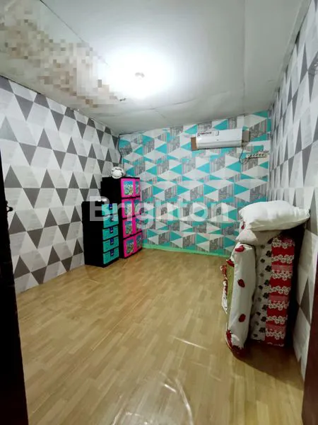 image MURAH JUAL CEPAT !! RUMAH 2 LANTAI LEBAR 6 DI PADEMANGAN TIMUR (7)