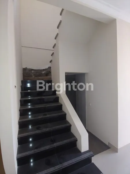 image DIJUAL CEPAT RUMAH GRIYA ASRI PAKUWON CITY (3)