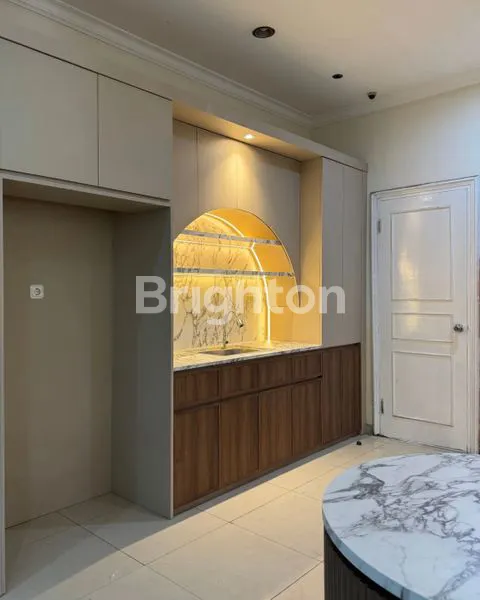 image RUMAH MEWAH SIAP HUNI, 4 KT, SEMI-FURNISHED DI BGM (4)