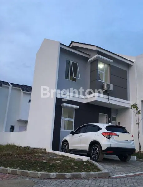 image RUMAH DI SEWAKAN HAYFIELD GRANDCITY  (1)