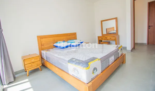 image DISEWAKAN VILLA EKSKLUSIF FULL FURNISHED 2 KT – LOKASI TENANG, FASILITAS MEWAH (5)