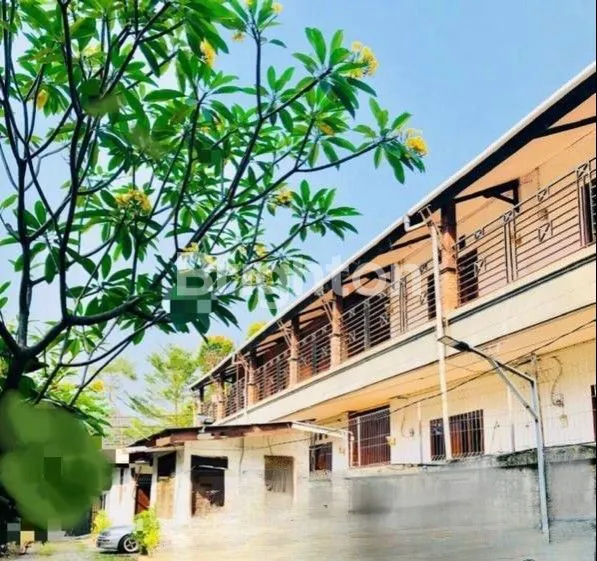 image INVESTASI MENGUNTUNGKAN: RUMAH KOS & RUMAH INDUK  BESAR DI AMPERA KEMANG JAKARTA SELATAN (2)