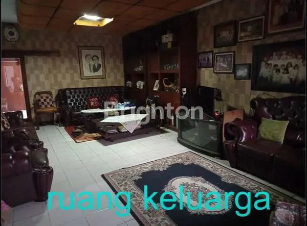 image RUMAH BESAR DAN STRATEGIS DI RAJAWALI ANDIR BANDUNG.\N (4)