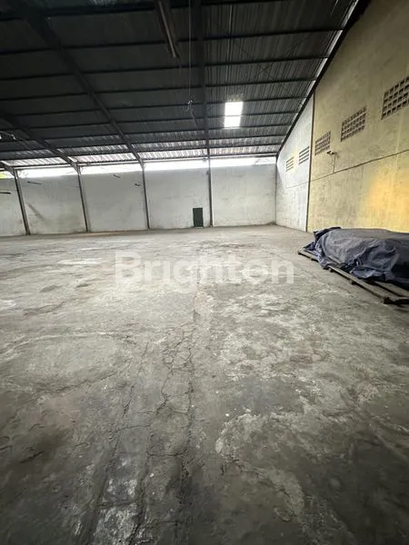 image GUDANG LUAS 1500M², LOKASI STRATEGIS BANDENGAN (3)