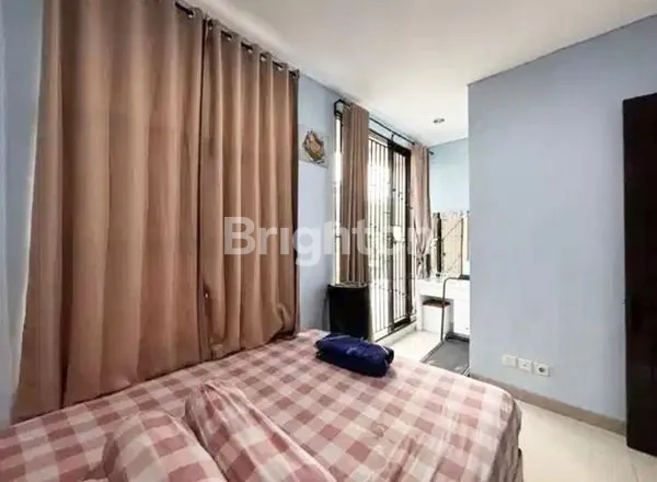 image RUMAH 3 LANTAI SIAP HUNI DI CAKUNG JAKARTA GARDEN CITY (6)