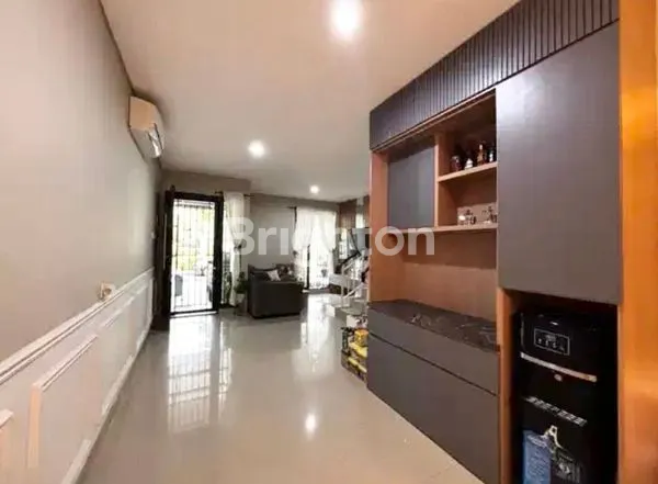 image RUMAH 3 LANTAI SIAP HUNI DI CAKUNG JAKARTA GARDEN CITY (7)