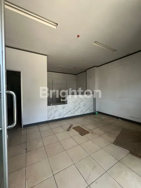 image RUKO 2 LANTAI SIAP USAHA, LOKASI STRATEGIS (1)