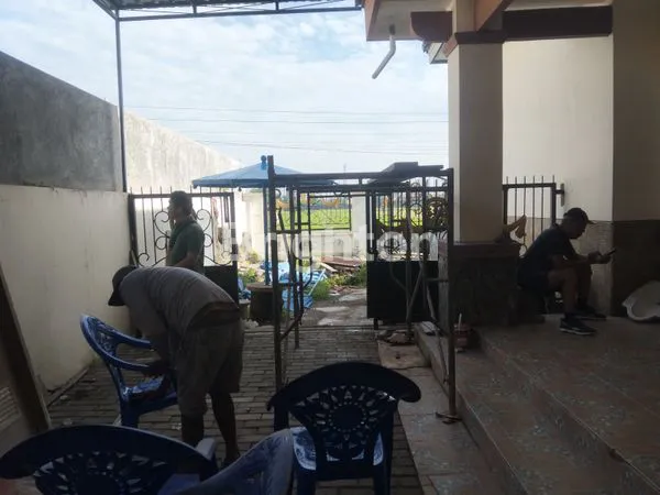 image RUMAH PEMANDANGAN HAMBATAN SAWAH ASRI DEKAT PEMKAB. KANTOR PEMKAB. KEDIRI (3)