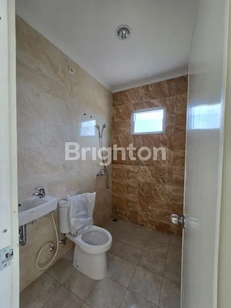 image RUMAH SIAP HUNI SEKTOR 7 GADING SERPONG TANGERANG (8)