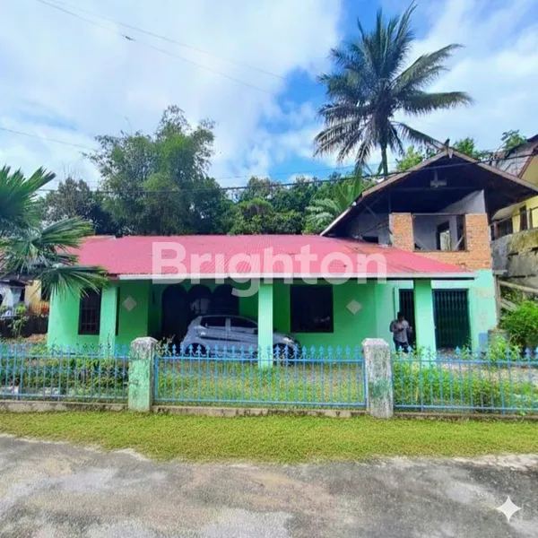 PRADAM PRAPATAN DALAM RUMAH 4 KAMAR ADA GUDANG