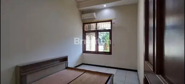 image RUMAH SIAP PAKAI DI GAJAHMUNGKUR. SEMI FURNISHED (6)