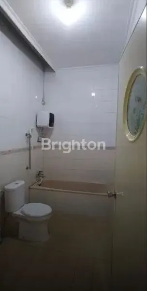 image RUMAH SIAP PAKAI DI GAJAHMUNGKUR. SEMI FURNISHED (5)