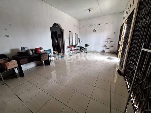image RUKO 2 PINTU LOKASI STRATEGIS DEKAT KANTOR DPRD SAMARINDA (3)