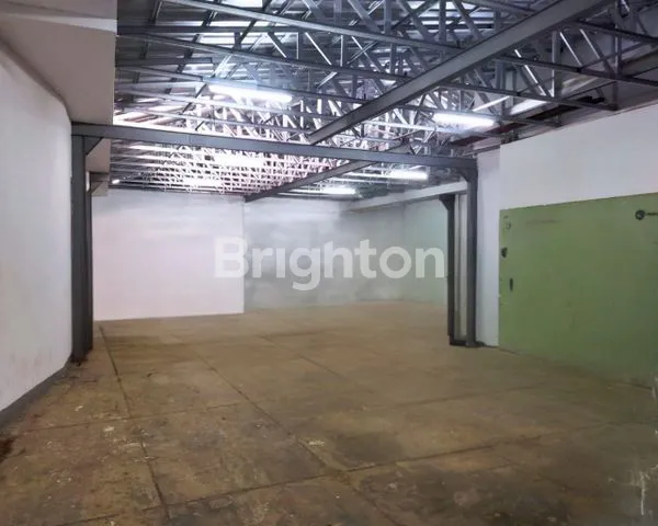 image GUDANG KOMERSIAL SIAP PAKAI  (4)